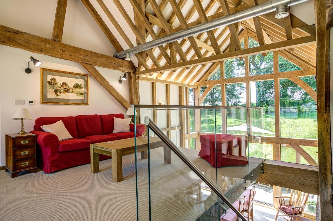 South Park Farm Barn Bed & Breakfast Andover Exterior foto